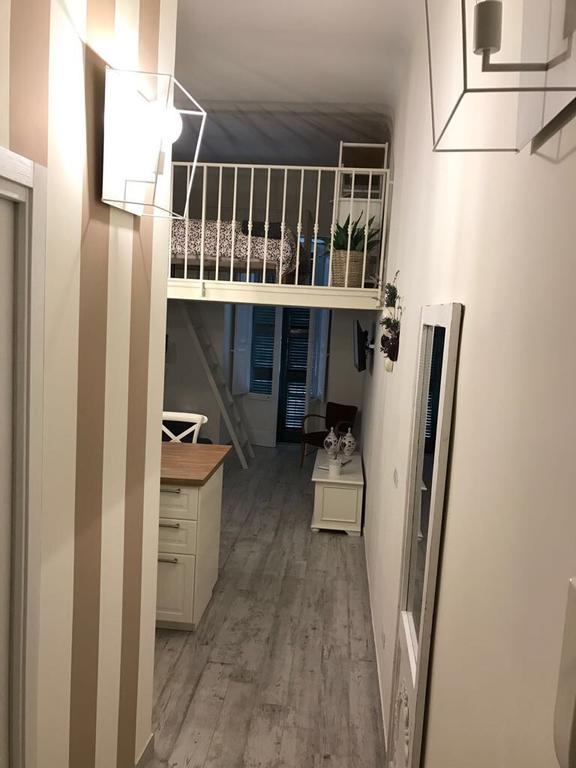 Bianco Melograno Apartment บารี ภายนอก รูปภาพ